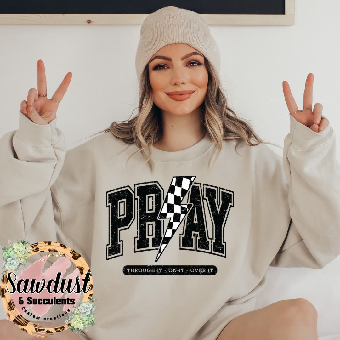 Pray Through It Checkered Distressed Graphic tee/crew